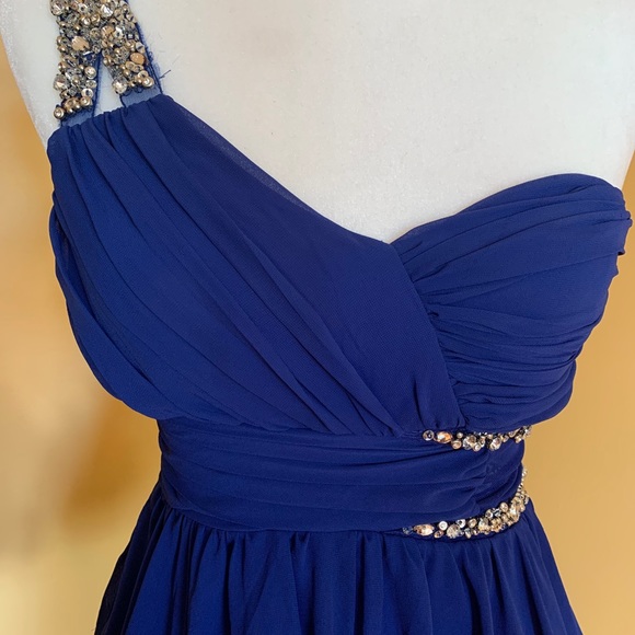City Studio, One shoulder blue, size 1 Dress. - Picture 4 of 12